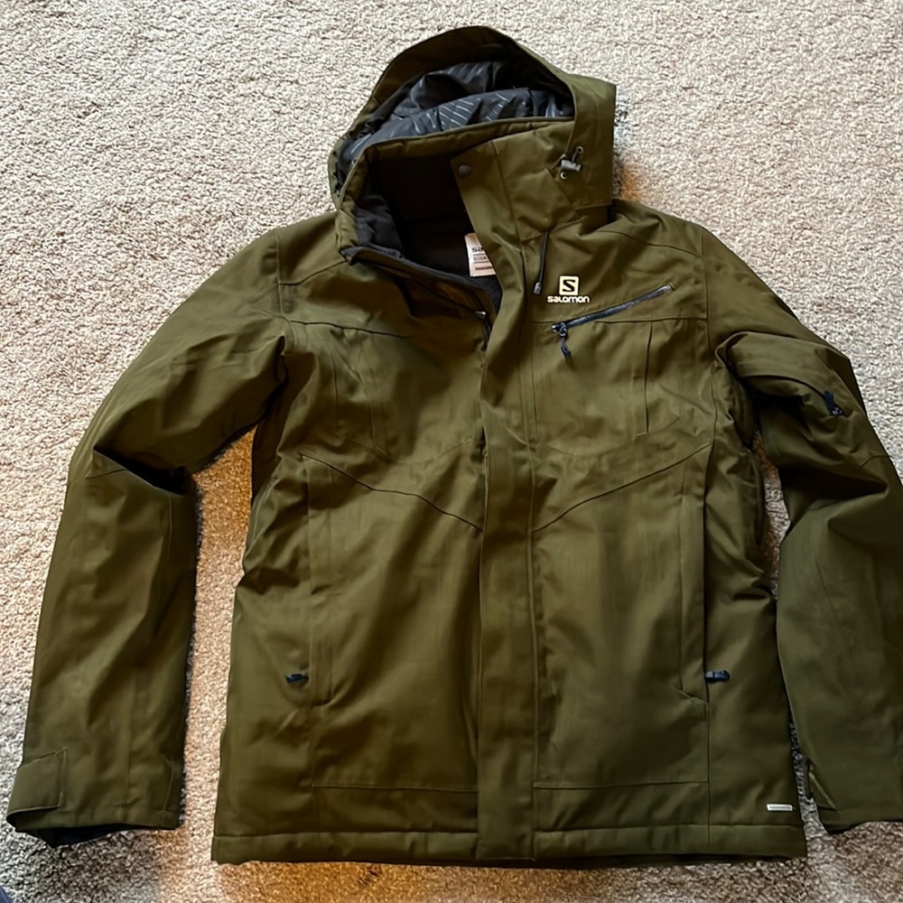 Salomon Olive Green Ski & Snowboard Jacket